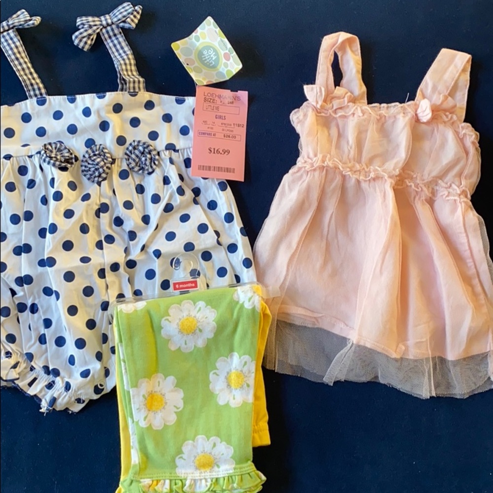 NWT Lot of 3-6  baby clothes